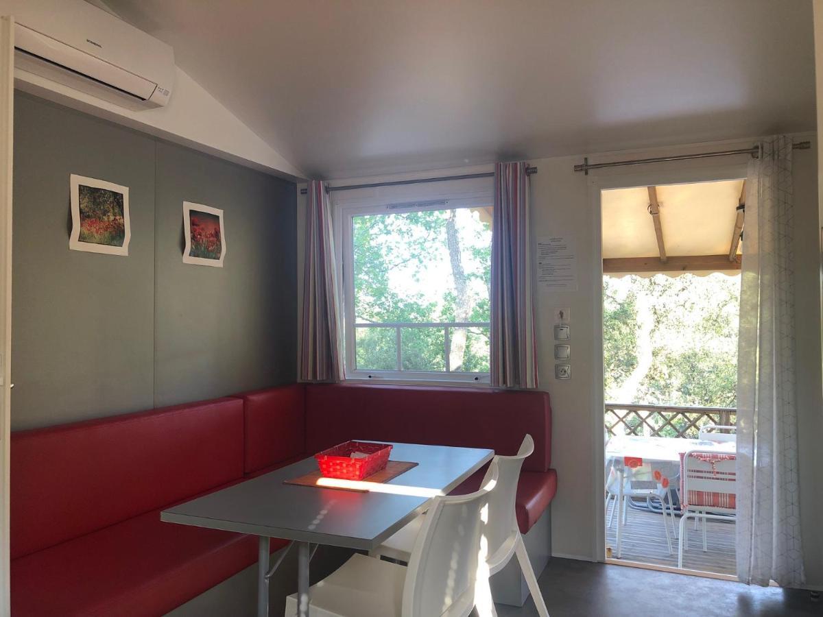 Camping De Parpaillon Roquebrune-sur-Argens Eksteriør billede
