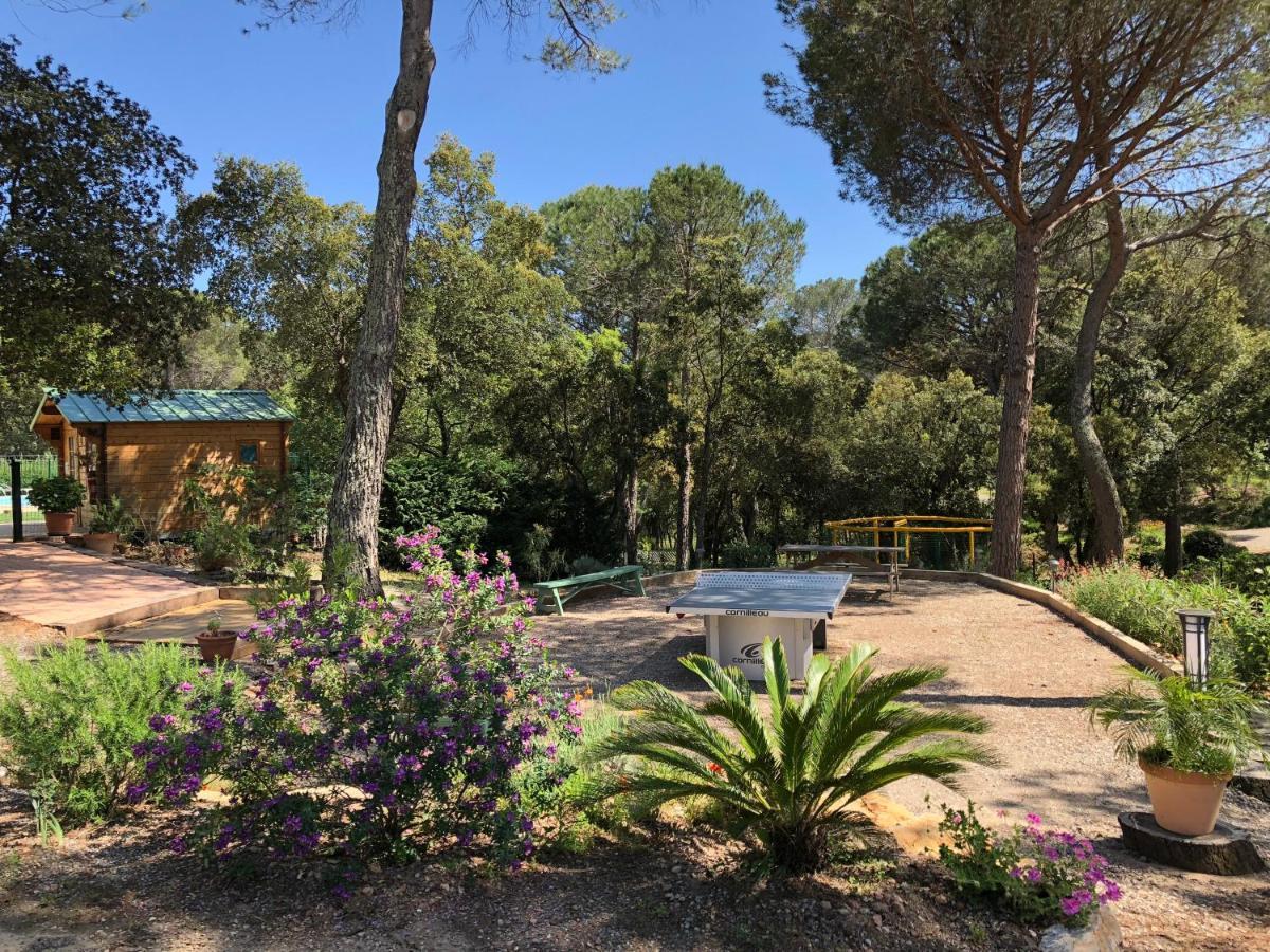 Camping De Parpaillon Roquebrune-sur-Argens Eksteriør billede
