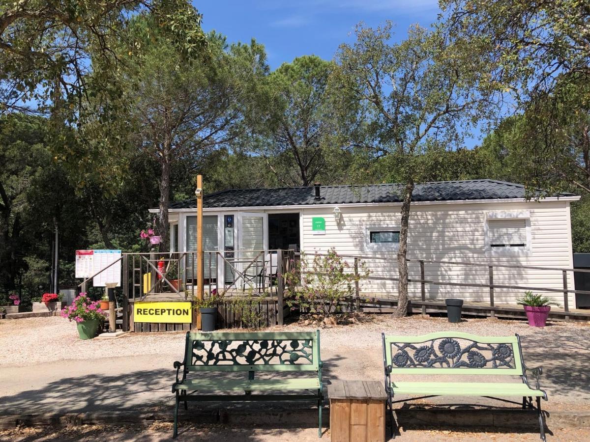 Camping De Parpaillon Roquebrune-sur-Argens Eksteriør billede