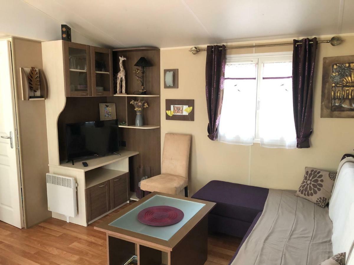 Camping De Parpaillon Roquebrune-sur-Argens Eksteriør billede